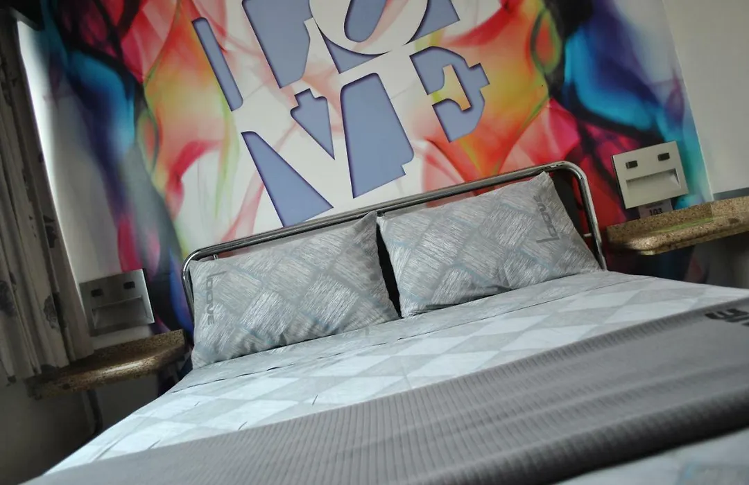 Loove Hotel (Adults Only)-1