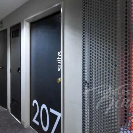 Loove Hotel (Adults Only)-3